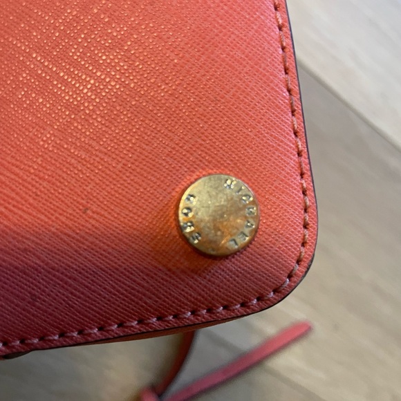 Michael Kors Coral Purse - Picture 5 of 7